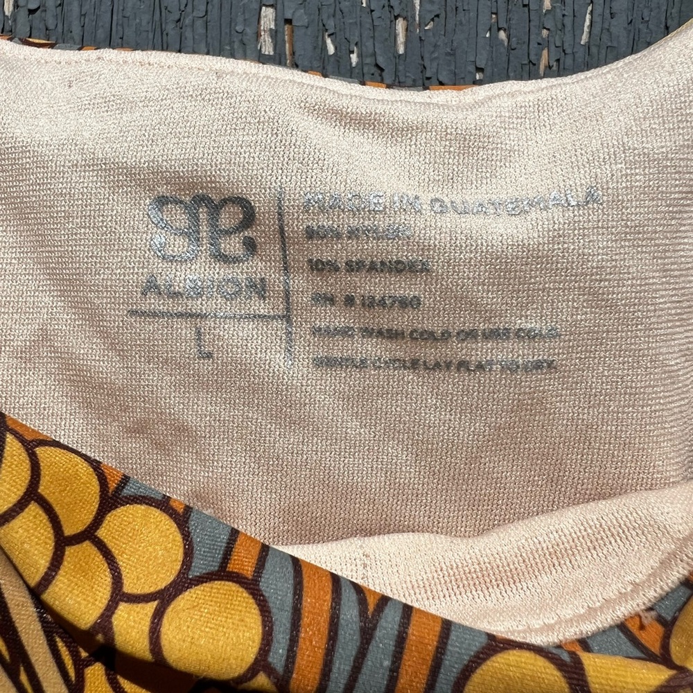 Albion Orange and Yellow Fitted Crop Tank Top - Picture 3 of 3